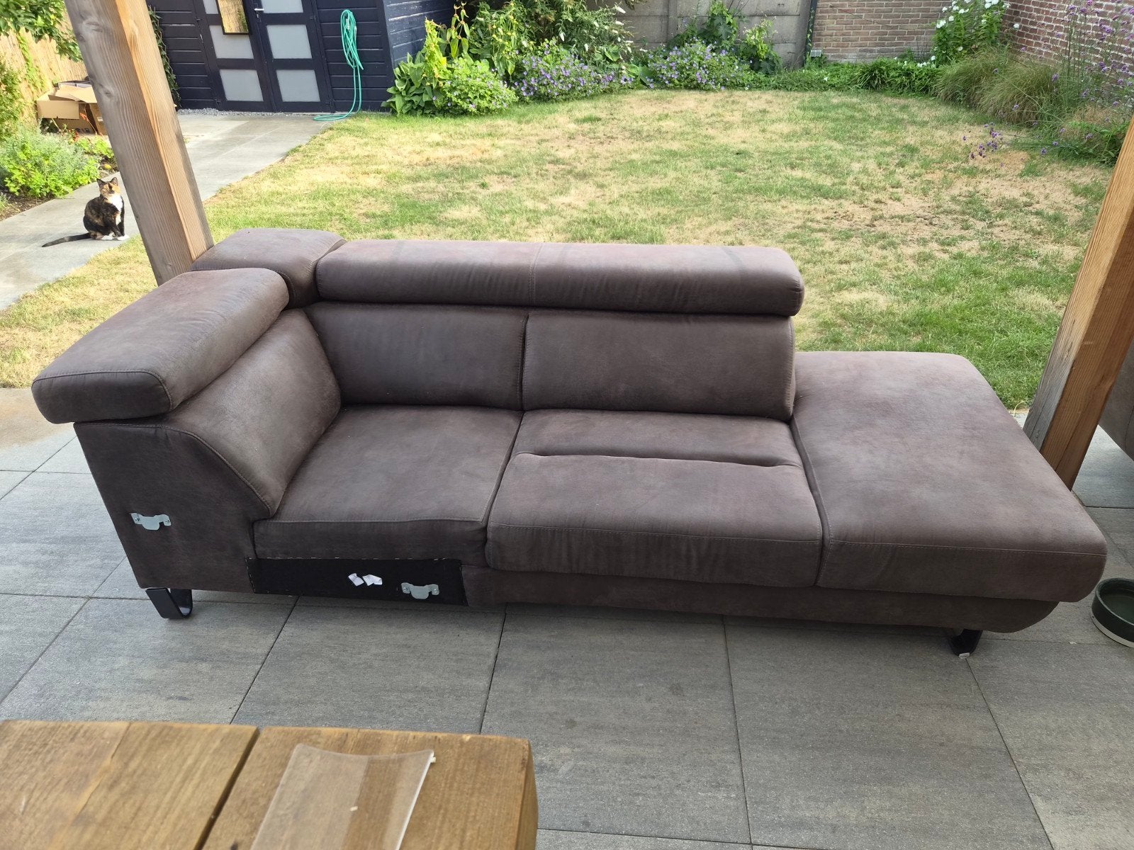 lederen hoekbank Henders&hazel taupe bruin 1,90cm bij 2,37cm, Huis en Inrichting, Banken | Bankstellen, 250 tot 300 cm, Gebruikt
