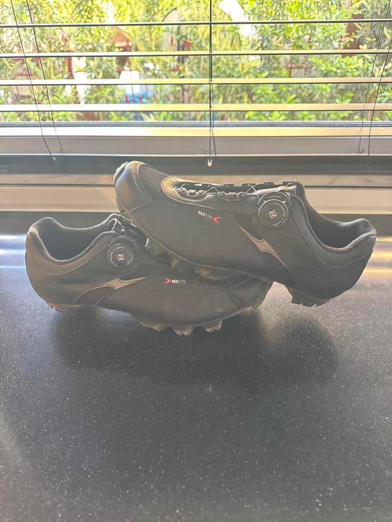 Lake MX175 fietsschoenen met kliksysteem, Ophalen, Kunststof, Rond, Zo goed als nieuw