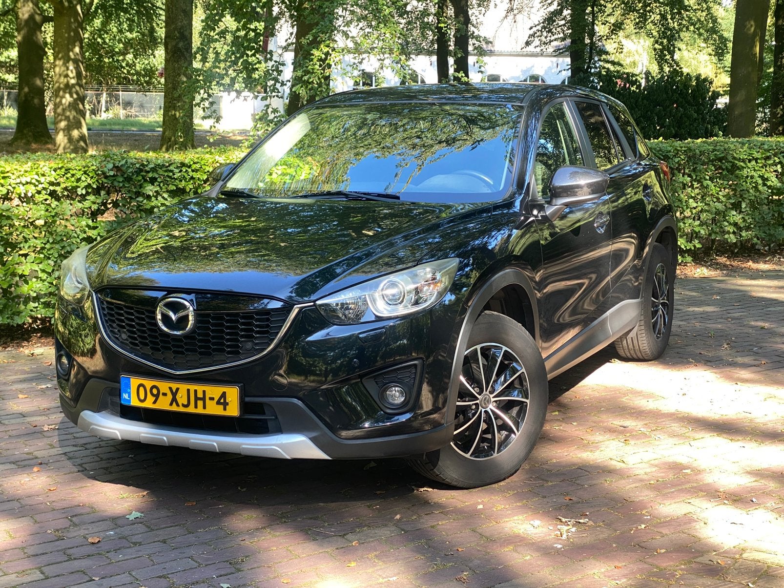 Mazda CX-5 2.0 Skyactiv-g 160pk 4WD Aut 2012 Zwart, 1998 cc, 1800 kg, Zwart, 4 cilinders