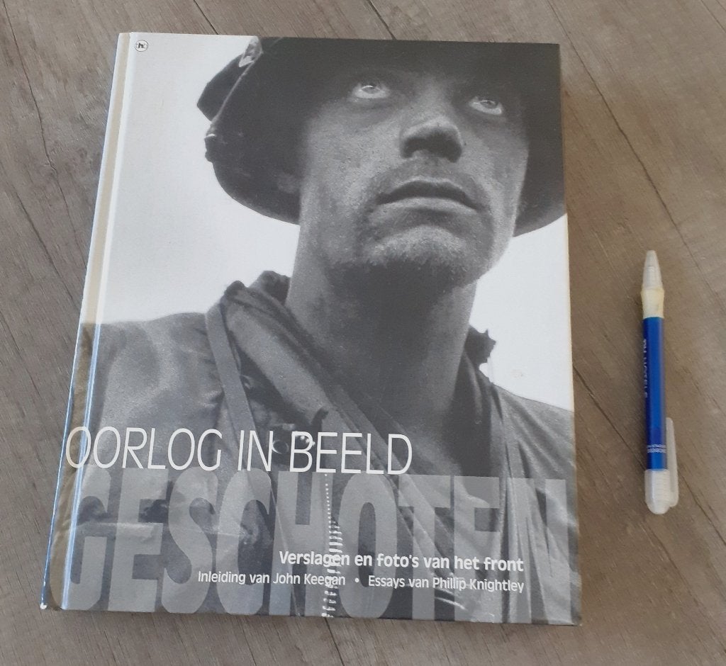 Oorlog in beeld - over de jaren heen - fotoboek  30x24x2 cm, Verzenden, Overige soorten, Nederland, Boek of Tijdschrift