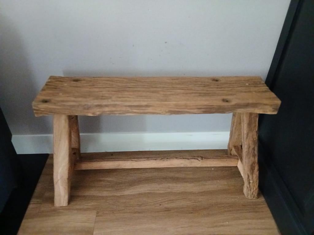Oude eiken wagondelen: bankje, krukje, tafel, sidetable, Gebruikt, Bruin, Eén, Hout