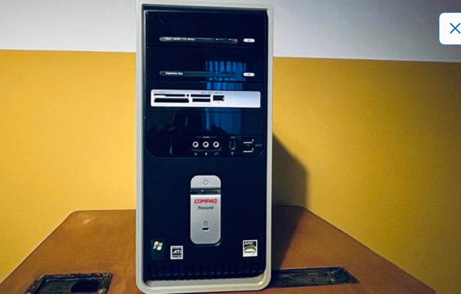 Compaq Presario SR1609NL (AMD Sempron 3000+), Computers en Software, Vintage Computers, Ophalen of Verzenden