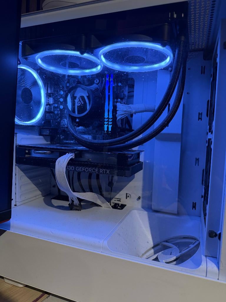 Mid End Gaming PC / Ryzen 7 5800X / RTX 4060 |, Zelf gebouwde pc, Ophalen of Verzenden, Zo goed als nieuw, AMD Ryzen 7