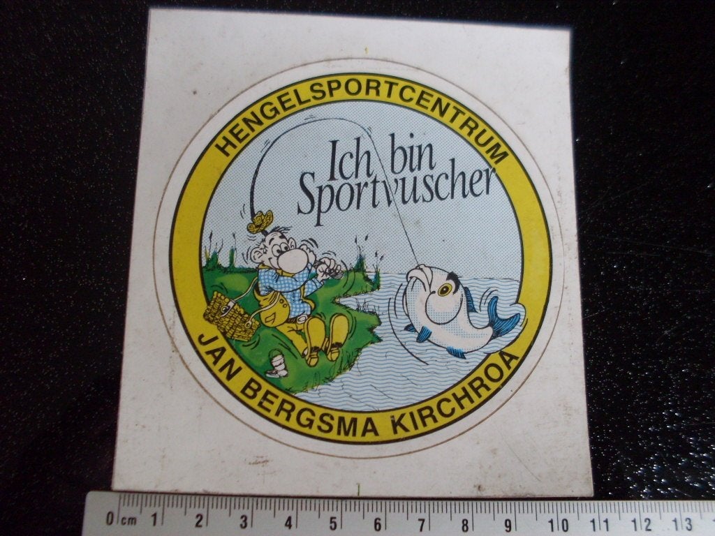sticker hengelsport centrum Jan Bergsma kerkrade logo, Verzenden, Zo goed als nieuw, Bedrijf of Vereniging