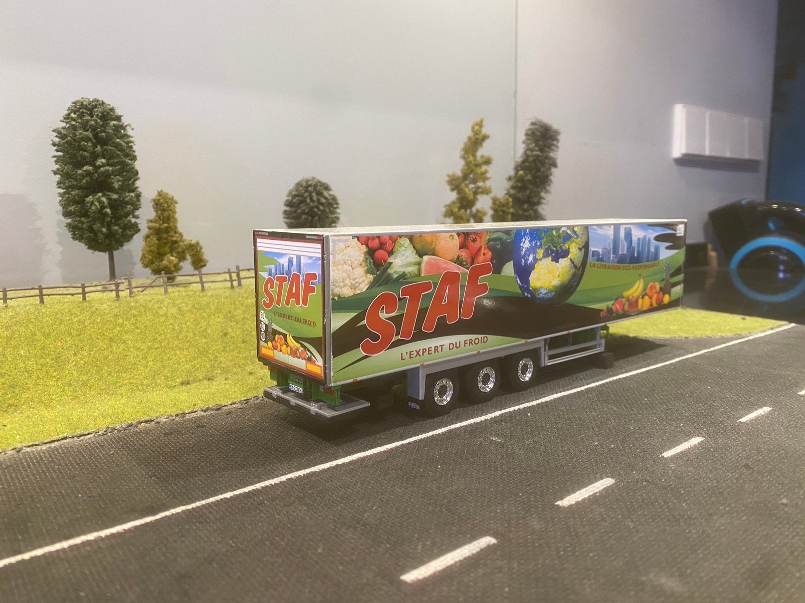 Koeloplegger van Staf, Ophalen of Verzenden, Zo goed als nieuw, Bus of Vrachtwagen, Wsi