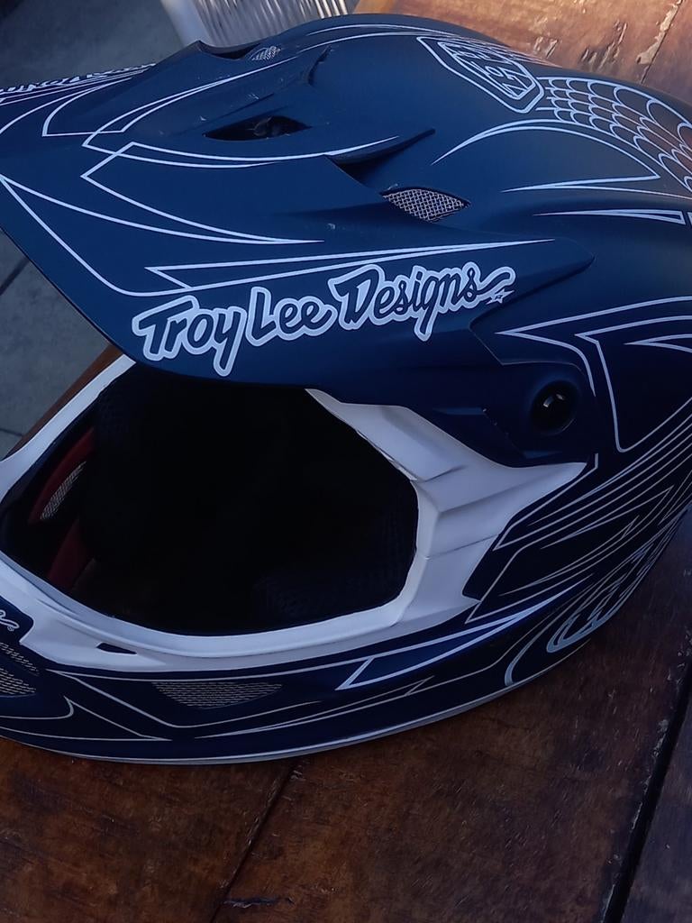 Helm troy Lee en helmtas, Ophalen of Verzenden, Zo goed als nieuw, Aluminium, 24 inch of meer