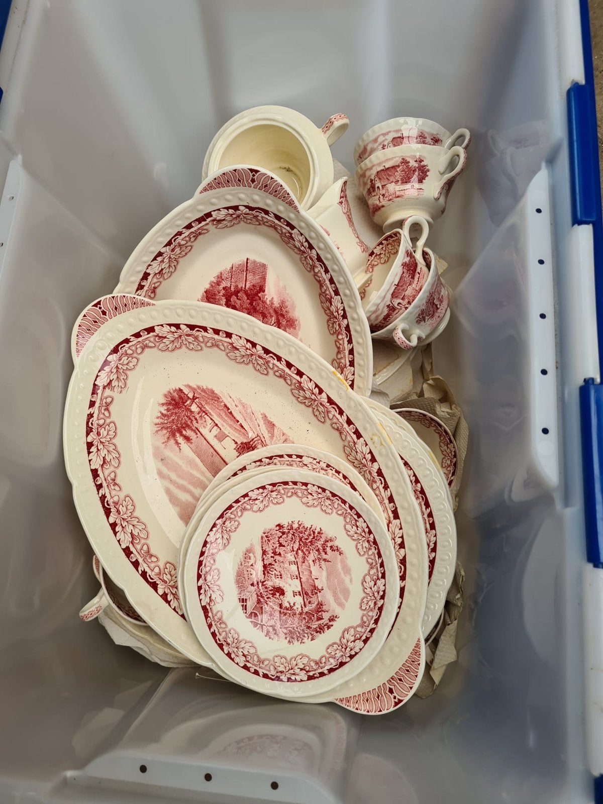 Uitgebreid Boerenhoeve Servies van Société Céramique, Ophalen