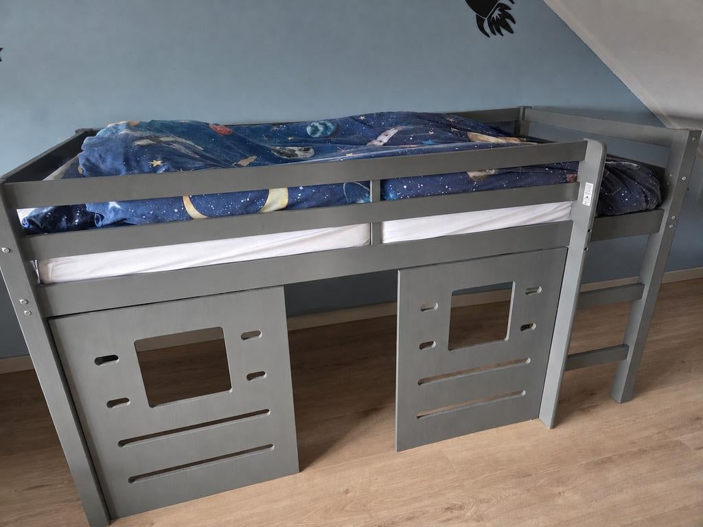 Halfhoge hoogslaper Ties Leen Bakker grijs (zonder matras), Ophalen, Gebruikt, Hoogslaper