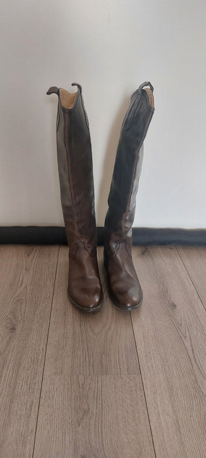 Mooie donkerbruine hoge laarzen, maat 37, schacht 38, Ophalen of Verzenden, Zo goed als nieuw, Bruin, Hoge laarzen