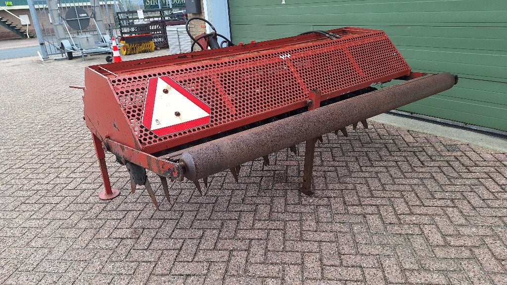 Graslandbeluchter Gazonbeluchter Weidlandbeluchter 240 cm, Ophalen, Gebruikt, Industriepark 2a 9351PA Leek, H.O.Albert Ale Slotema