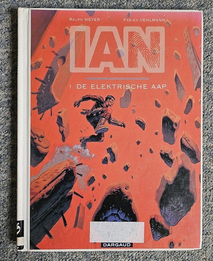 Stripboek Ian - deel 1 De elektrische aap HC, Eén stripboek, Ophalen, Gelezen