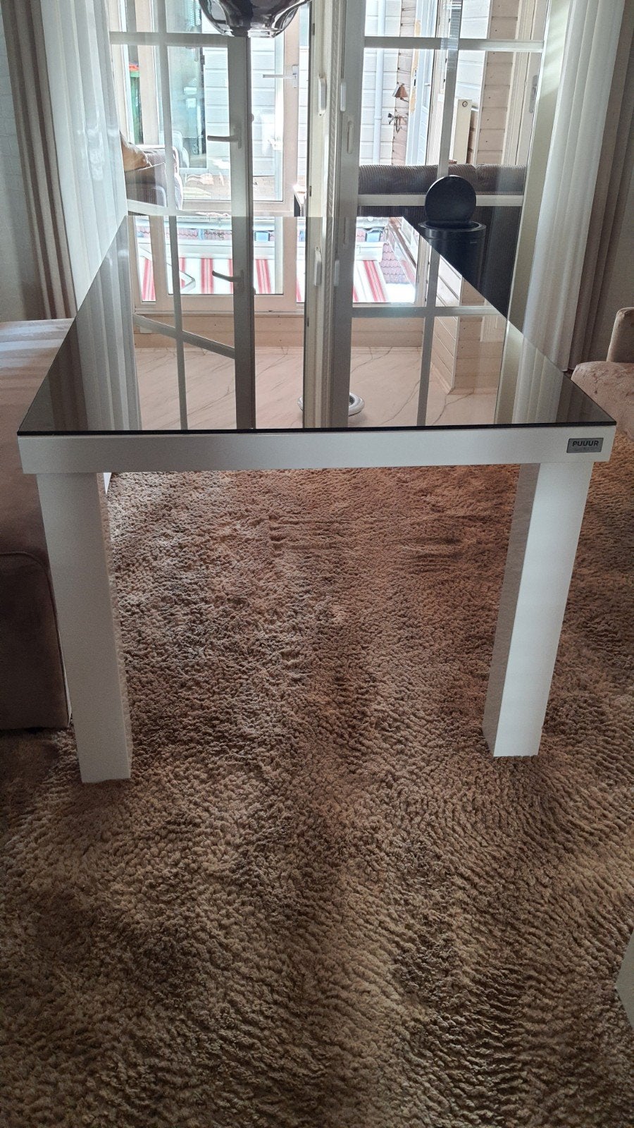 Puur Luxury Interiors eettafel met glazen blad, Huis en Inrichting, Zo goed als nieuw, 150 tot 200 cm, Modern, Vier personen