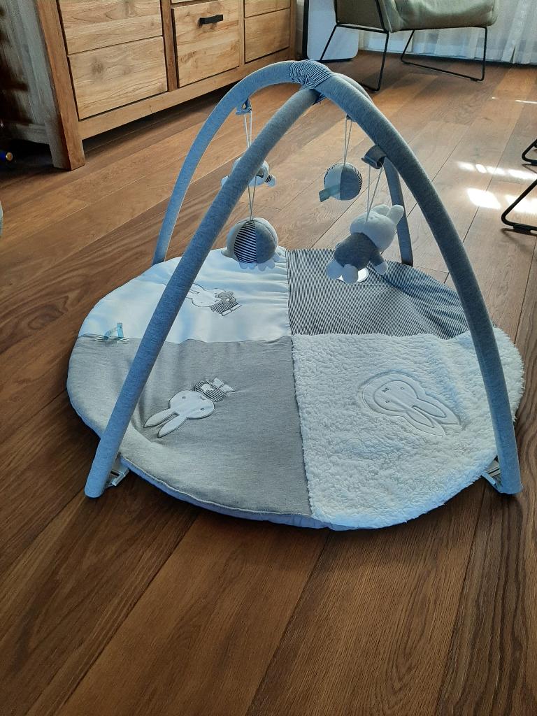 Nijntje Speelkleed met boog, Ophalen, Zo goed als nieuw