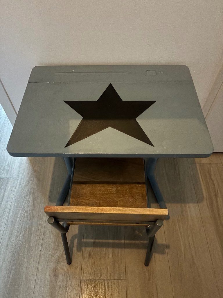 Kinderbureau met stoel, Ophalen, Gebruikt, Kinderbureau