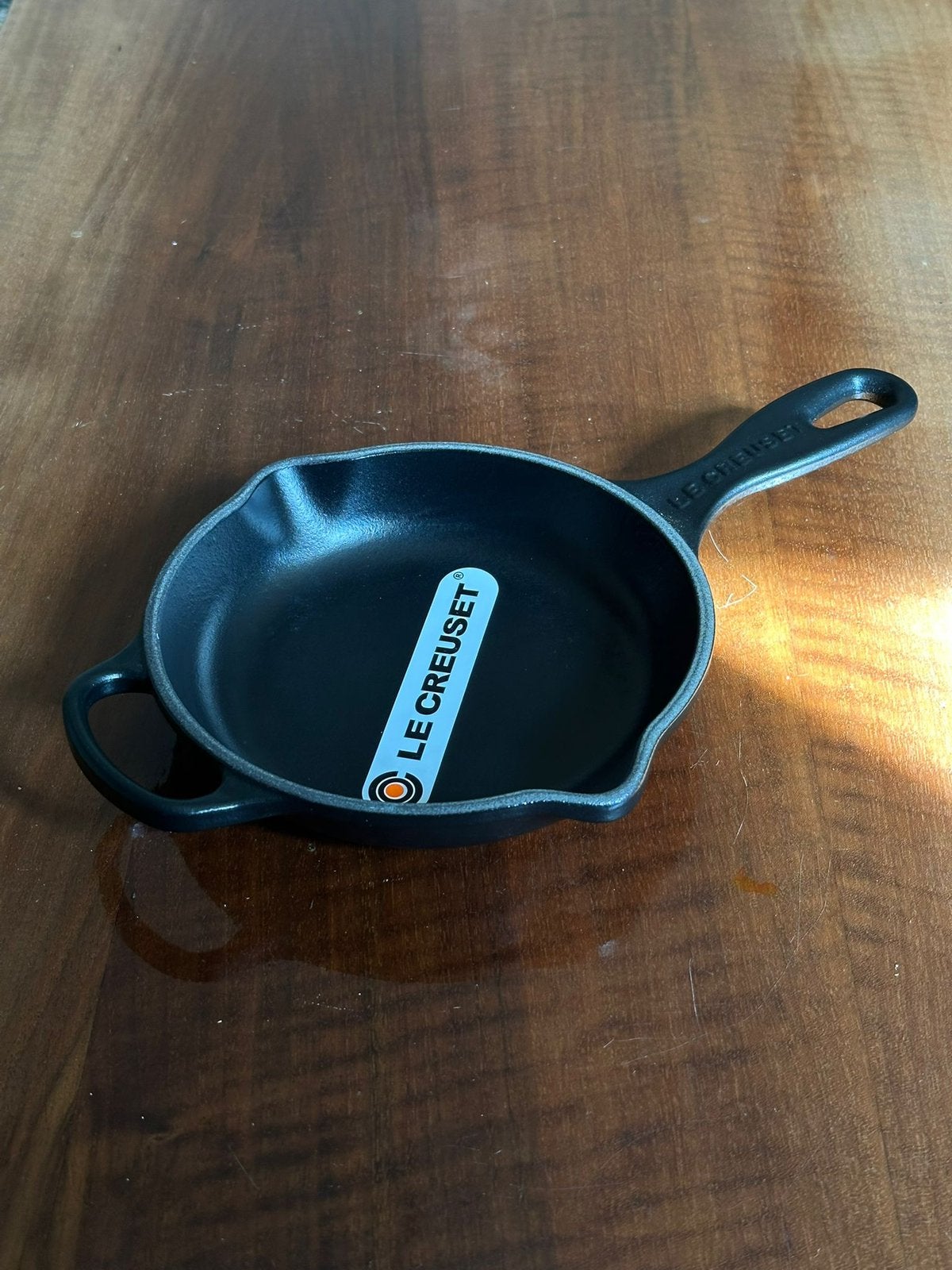 Le Creuset Gietijzeren Skillet 16 cm – Mat Zwart, Ophalen of Verzenden, Nieuw, Gietijzer