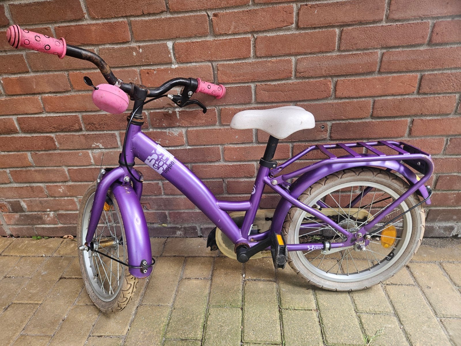 Loekie kinderfiets, Fietsen en Brommers, Fietsen | Kinderfietsjes, Ophalen, Gebruikt, Minder dan 16 inch, Loekie