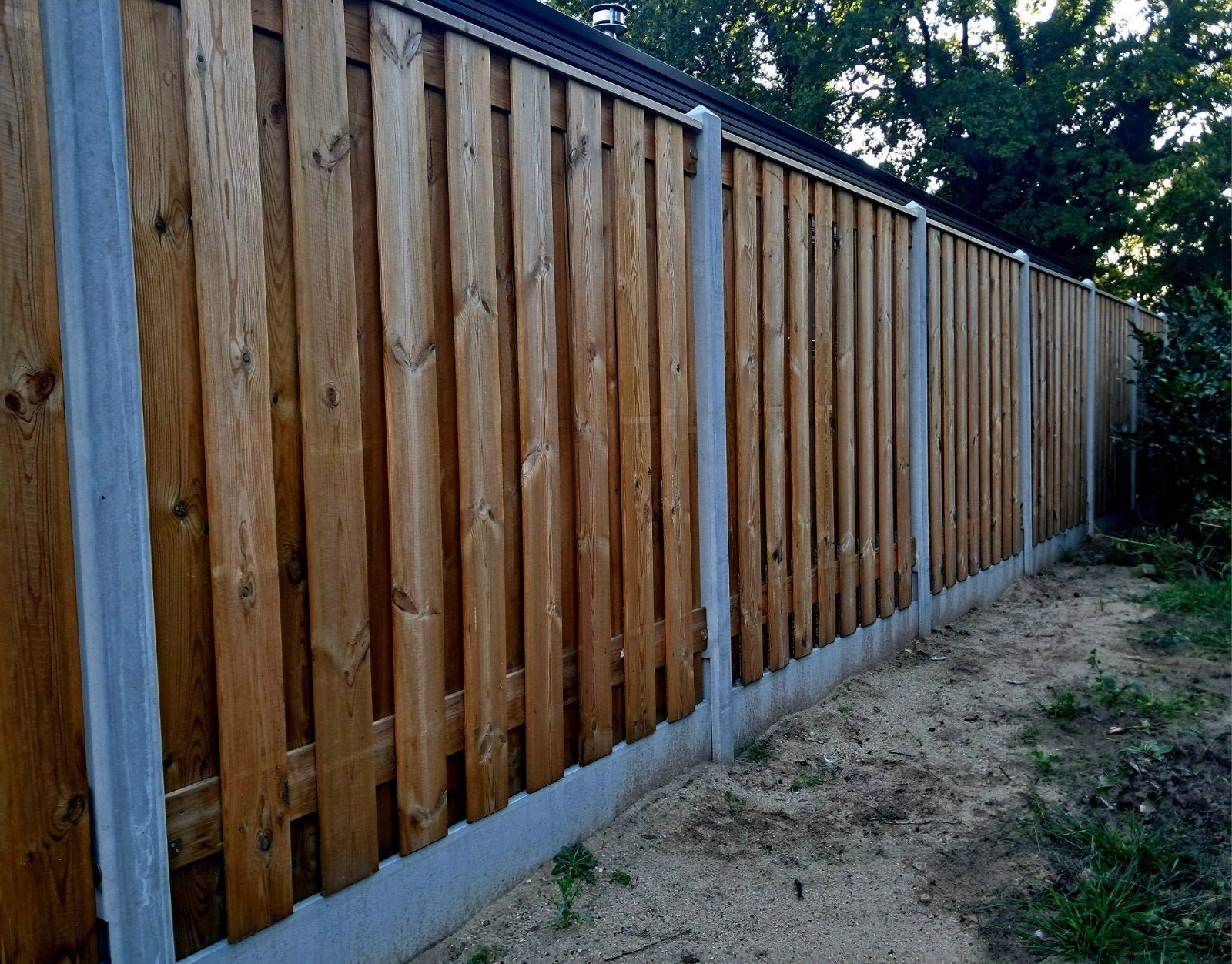 Beton & Houten Schutting - Inclusief Montage, Ophalen