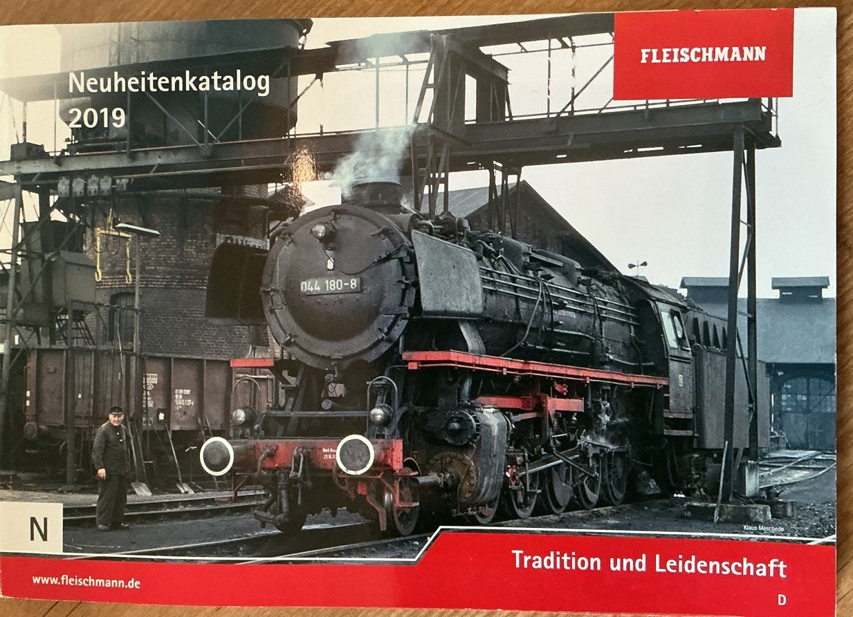 Fleischmann Neuheitencatalog 2019, Ophalen of Verzenden, Zo goed als nieuw, Boek, Tijdschrift of Catalogus, Fleischmann
