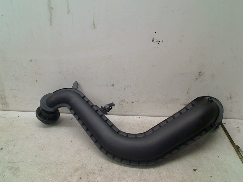 Intercooler Pijp Volkswagen Golf VIII (CD1) 2025 05E145673S, Gebruikt, Volkswagen, Volkswagen AG, Kundenbetreuung@volkswagen.de