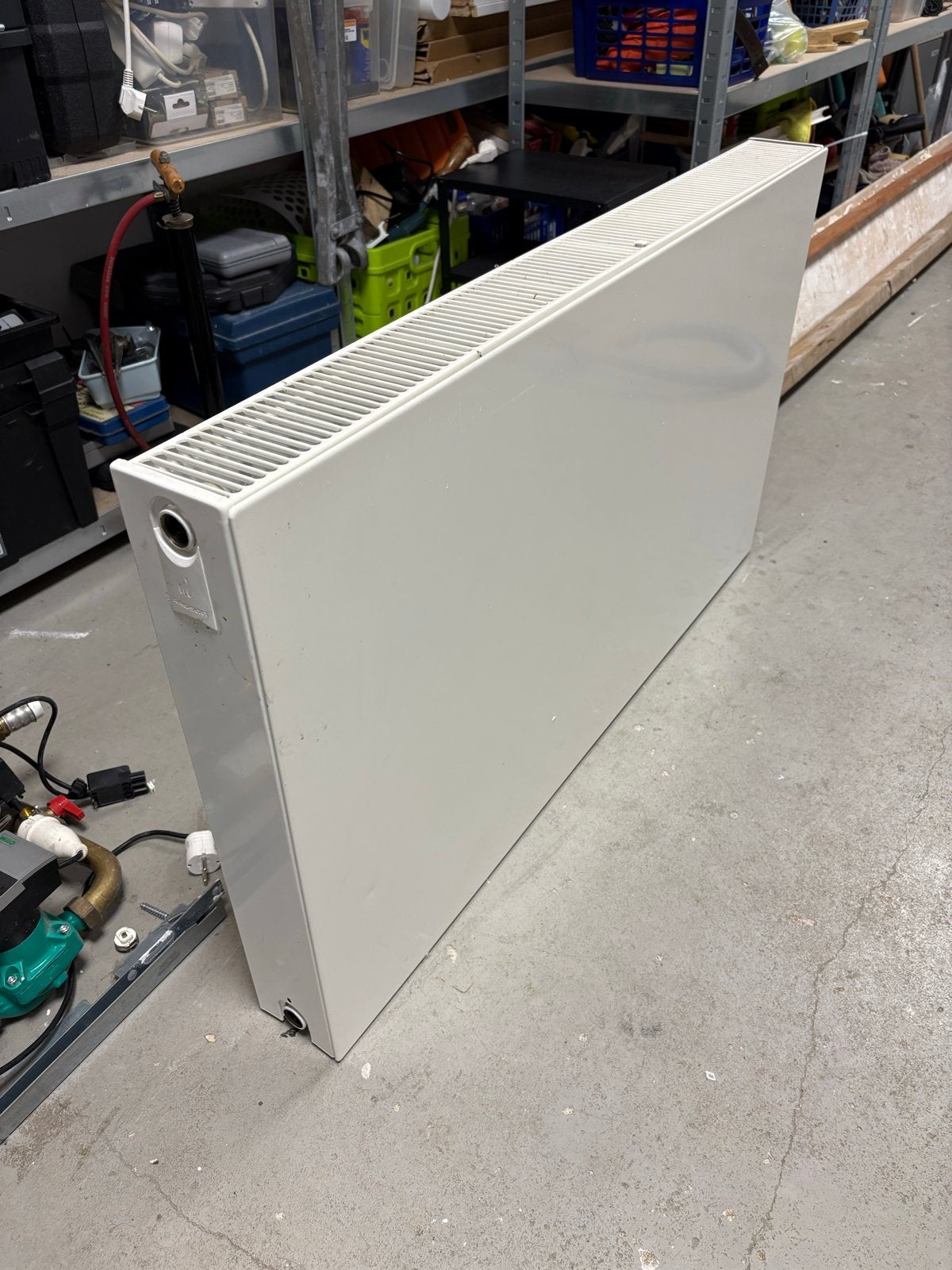 Gebruikte radiator, 106 cm breed, Ophalen, 30 tot 80 cm, Gebruikt, Radiator