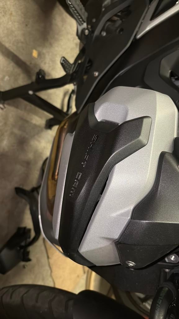 Bmw r 1300 gs kleppendeksel rechts orgineel, Ophalen of Verzenden