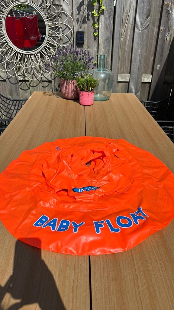 Baby float intex, Ophalen, Zo goed als nieuw, Jongetje of Meisje, Zwem-accessoire