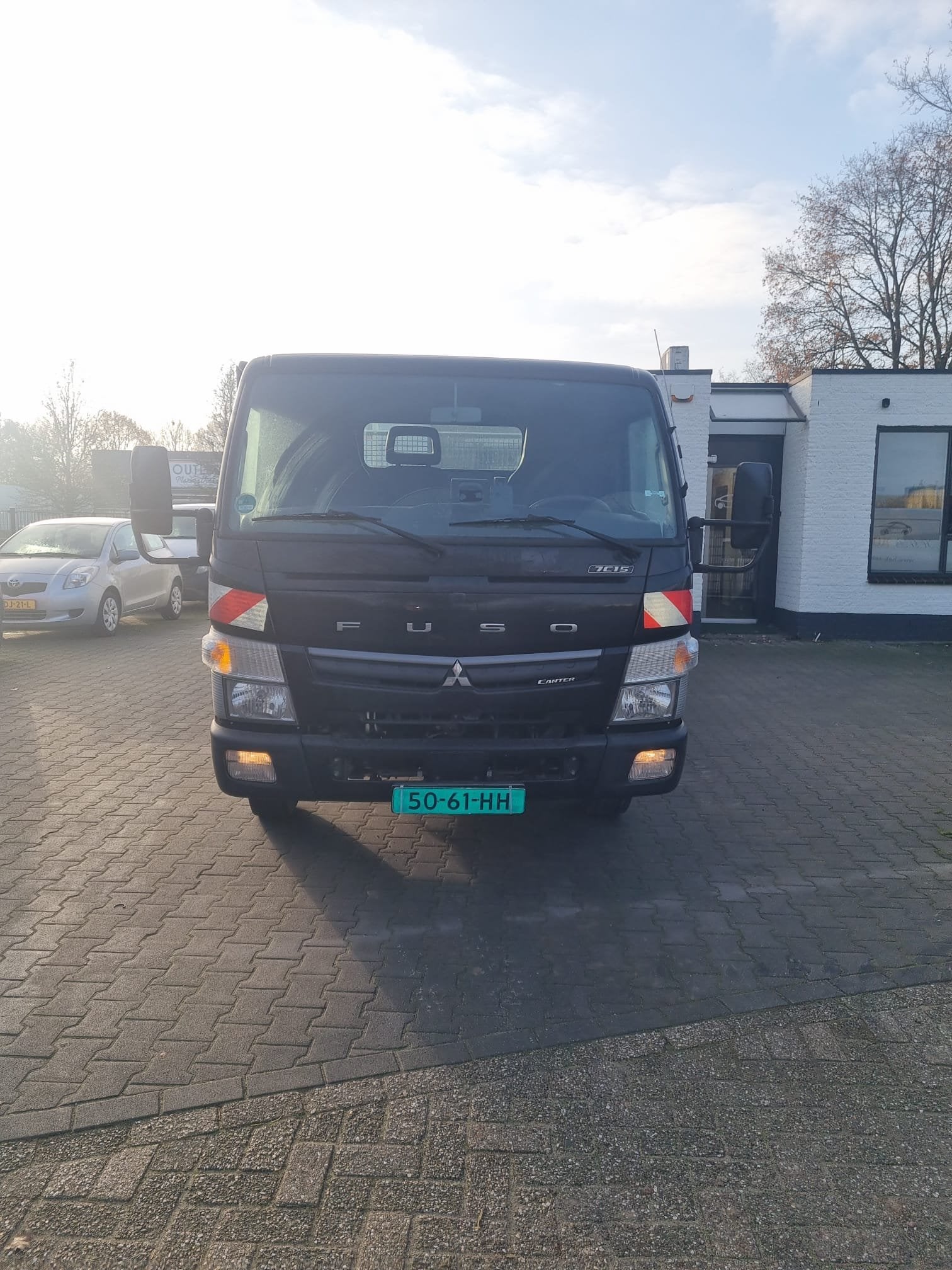 FUSO Canter Canter kipper (bj 2019), Euro 6, 150 pk, Zwart, Bedrijf