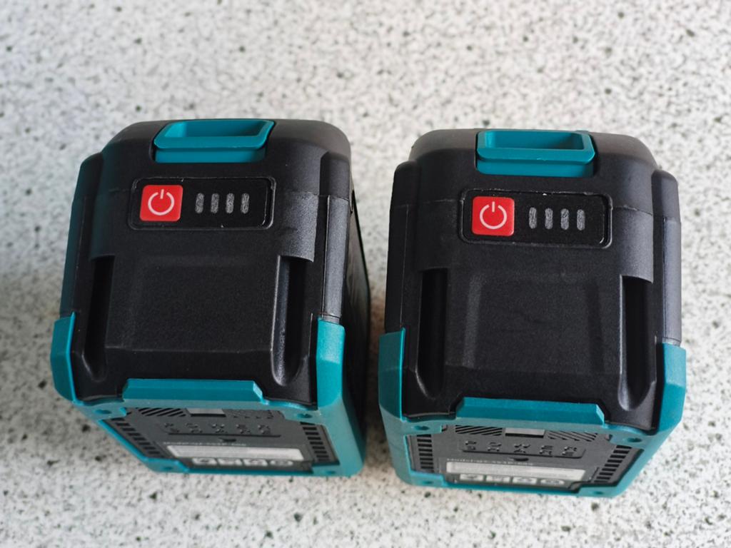 Krachtige Bladblazer + 2x 5.0ah accu(Makita 18v Compatible.), Tuin en Terras, Bladblazers, Nieuw, Makita 18v compatible, Ophalen of Verzenden