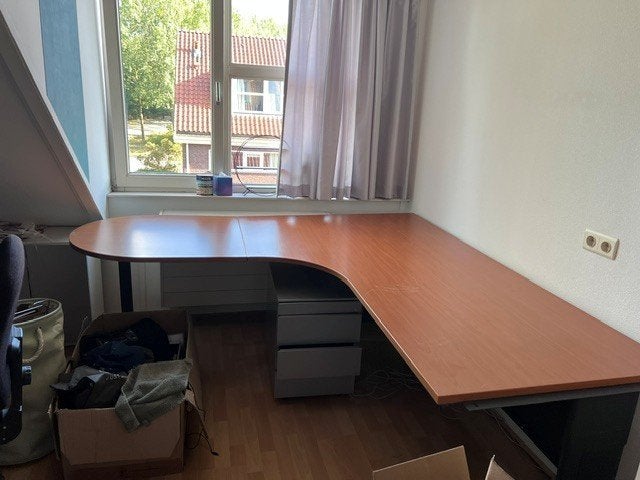 Bureau (groot), 4-delig blad, Ophalen, Gebruikt