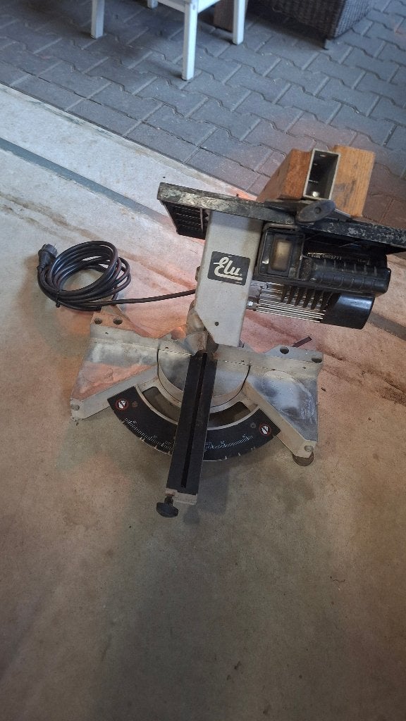 ELU EMTS711 Plinten zaagtafel en afkort zaag in-een., Ophalen, Gebruikt, ,, ,