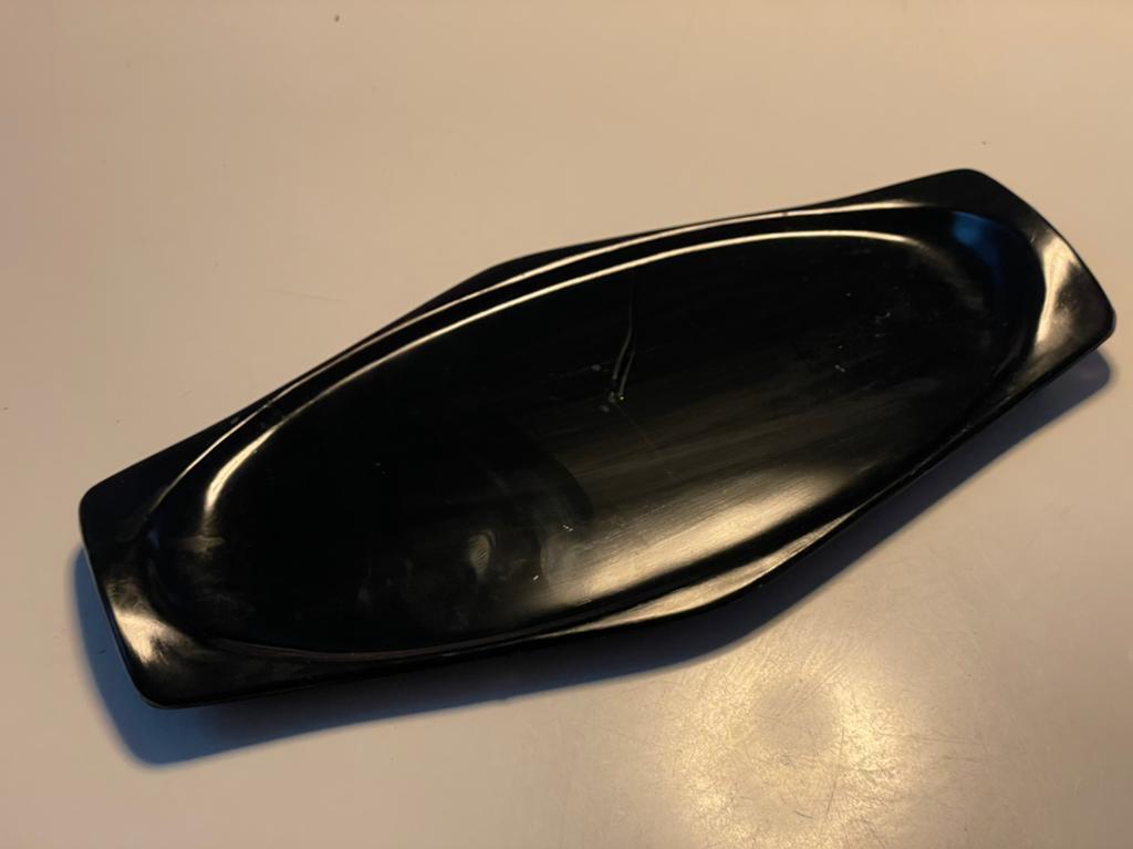 A.D.Copier: bord Vlinder 21 cm VS6563 zwart Leerdam ca. 1935, Antiek en Kunst, Antiek | Glas en Kristal, Ophalen of Verzenden
