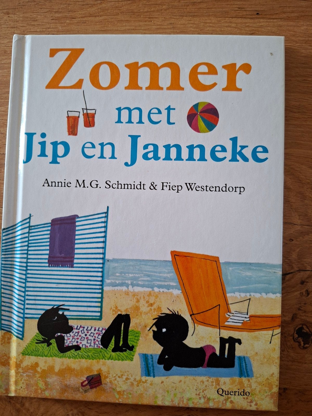 Zomer met Jip en Janneke - Annie M.G. Schmidt, Boeken, Ophalen of Verzenden, Zo goed als nieuw, Annie M.G. Schmidt, Fictie algemeen