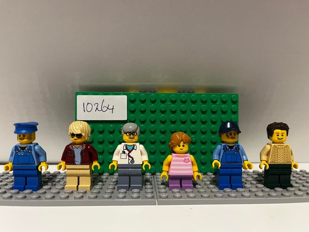 Minifiguren uit de legoset 10264, Ophalen of Verzenden, Zo goed als nieuw