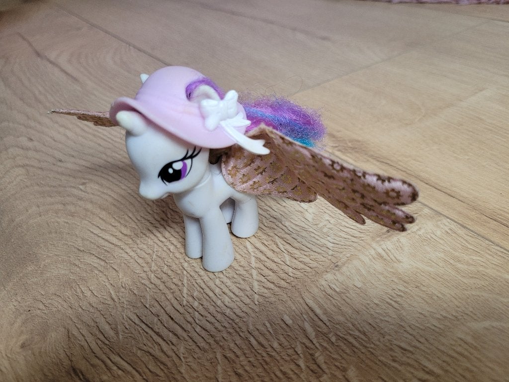 HASBRO My Little Pony met stoffen vleugels ~ MP4021, Ophalen of Verzenden, Gebruikt