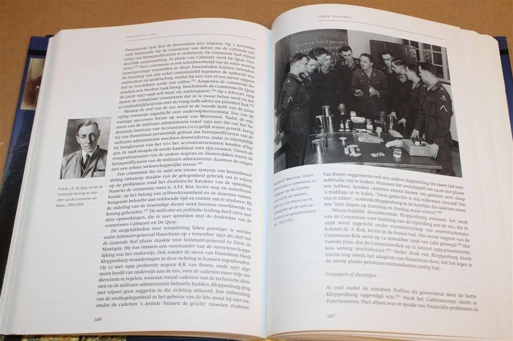 Jubileumboek 175 Jaar KMA — Rijk Geïllustreerde Historie, Boeken, Ophalen of Verzenden, Tweede Wereldoorlog, Zo goed als nieuw