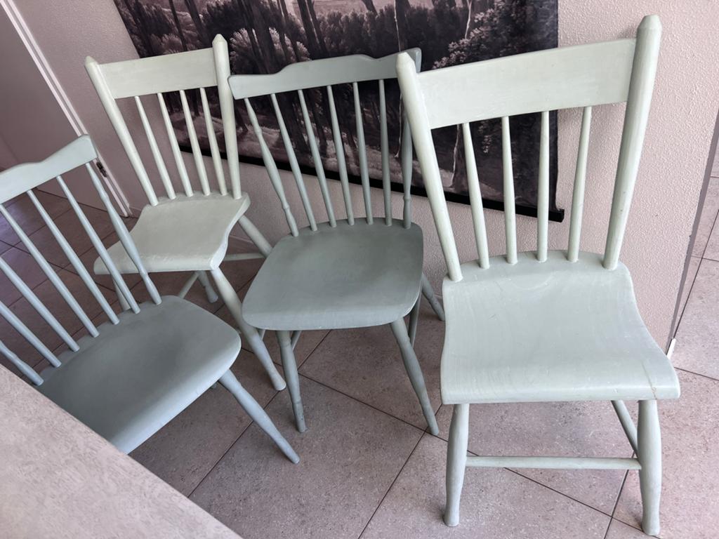 Stoelen 4 Groene Houten Brocante scandinavische spijlenstoel, Ophalen, Overige kleuren, Zo goed als nieuw, Vier