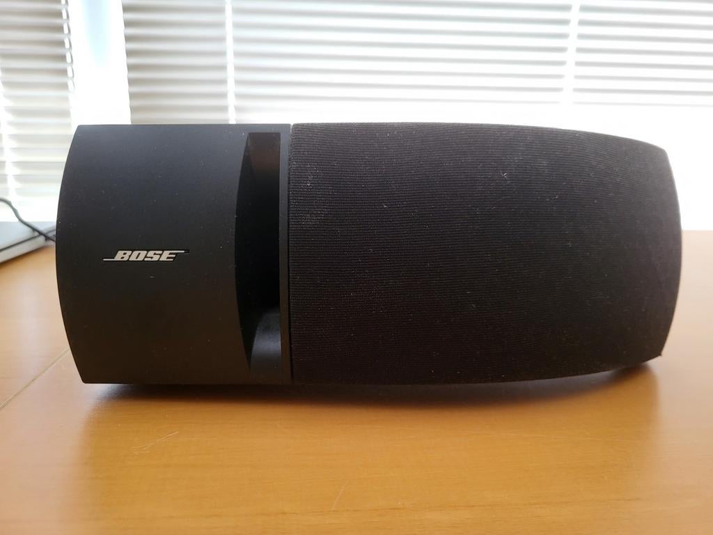 Bose speakerset met Vogel's standaarden, Audio, Tv en Foto, Luidsprekers, Ophalen, Gebruikt, 60 tot 120 watt, Bose