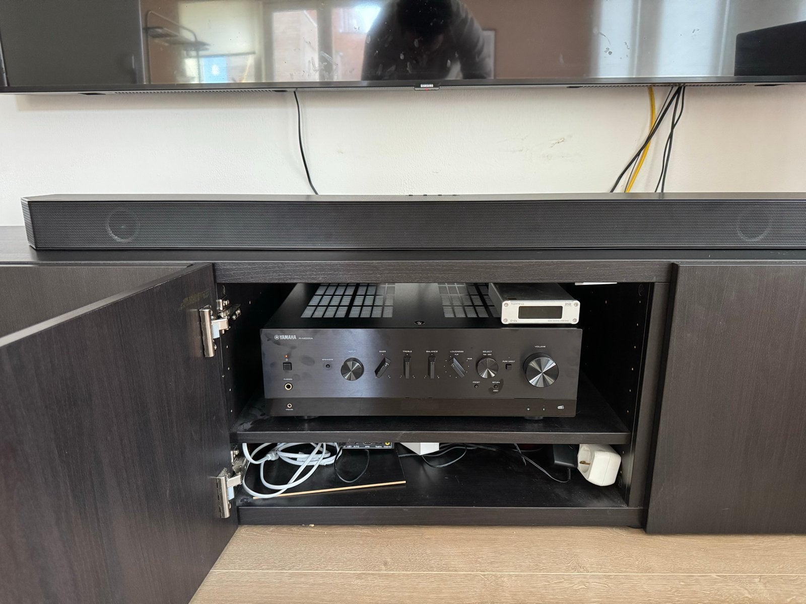 Yamaha R-N1000A Stereo Receiver - Zo goed als nieuw