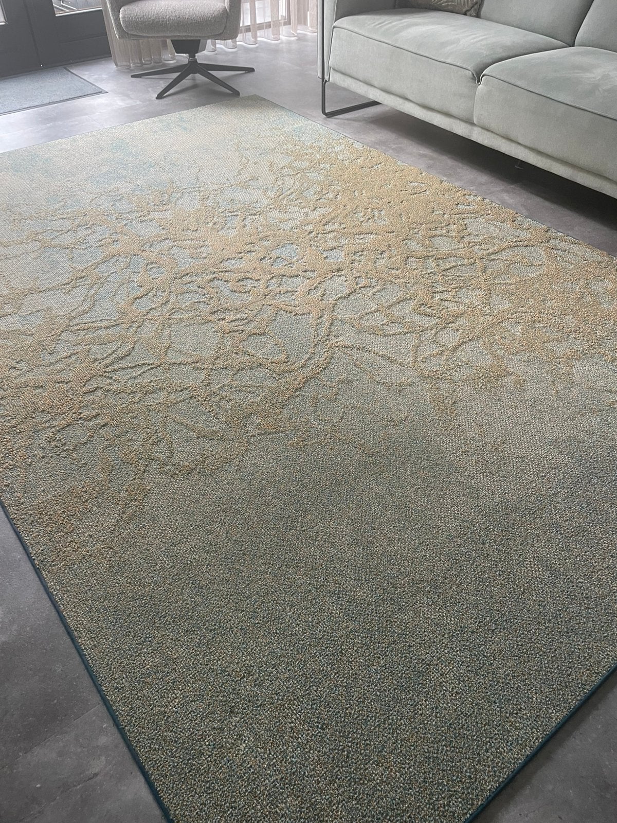 Mooi tapijt van Desso, Ophalen, Zo goed als nieuw, Blauw, Tapijt