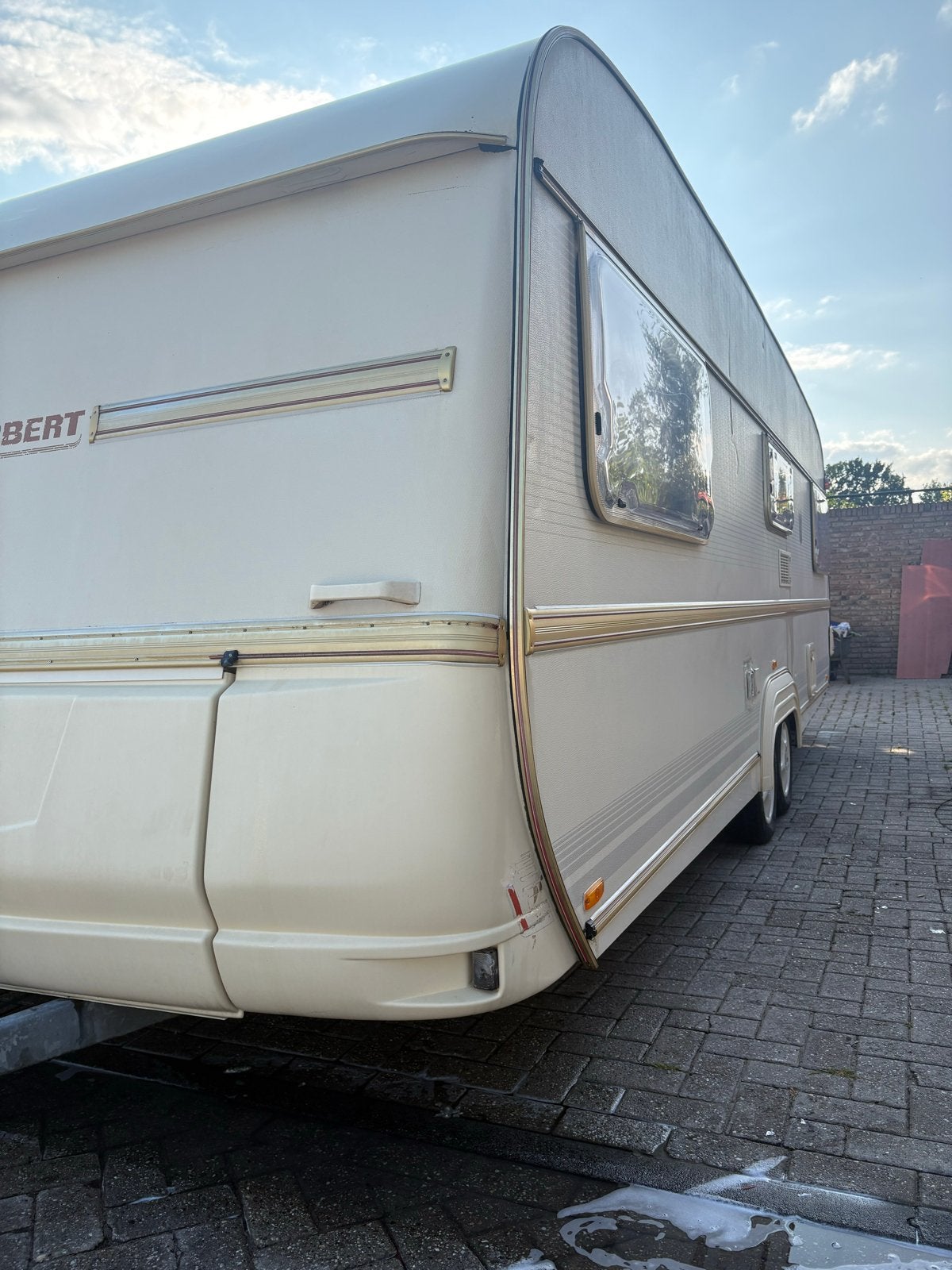 Comtesse 620, Caravans en Kamperen, Verzenden