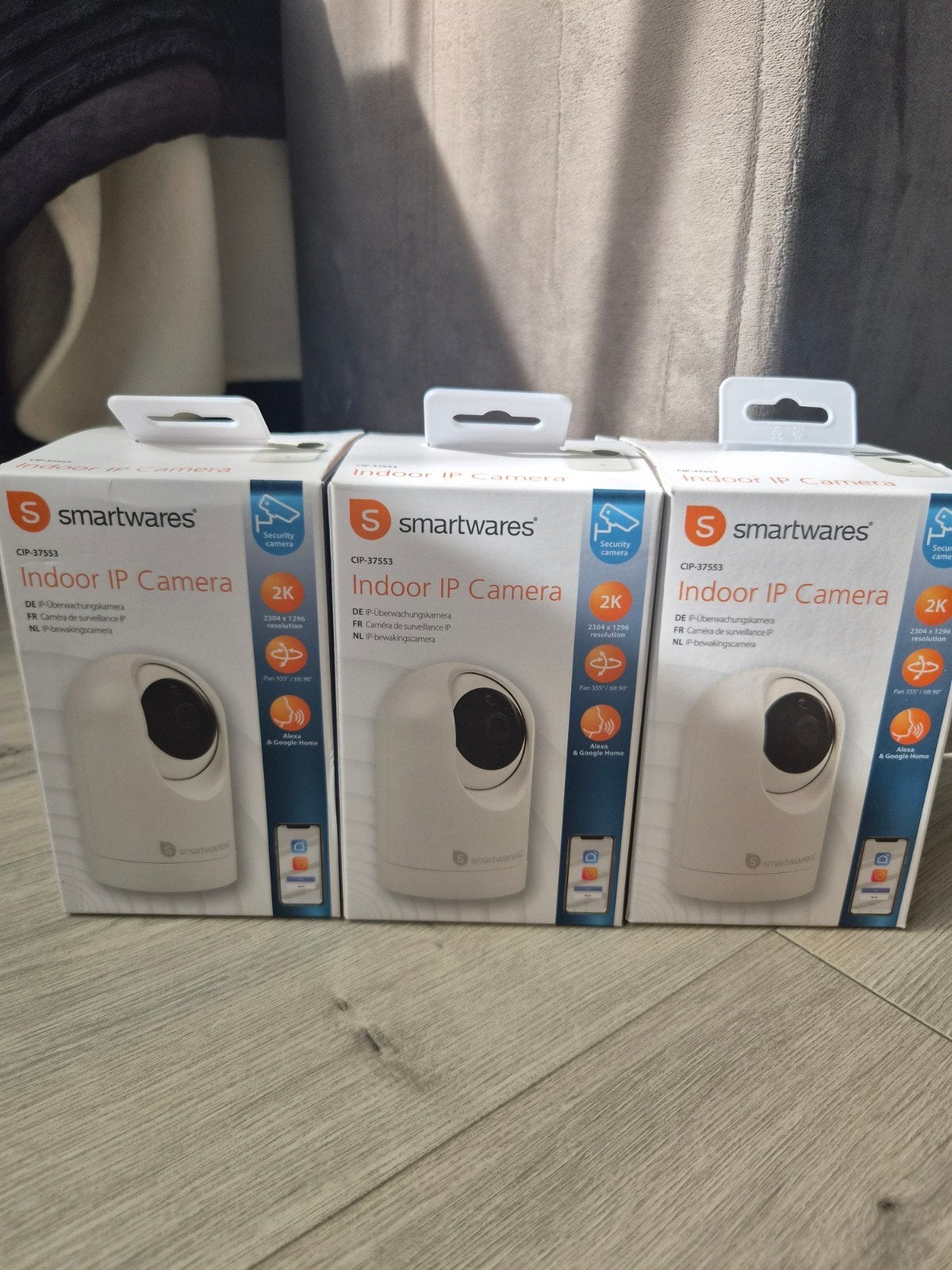 Smartwares Indoor IP Camera 2K - Beveilig je huis, Ophalen, Nieuw