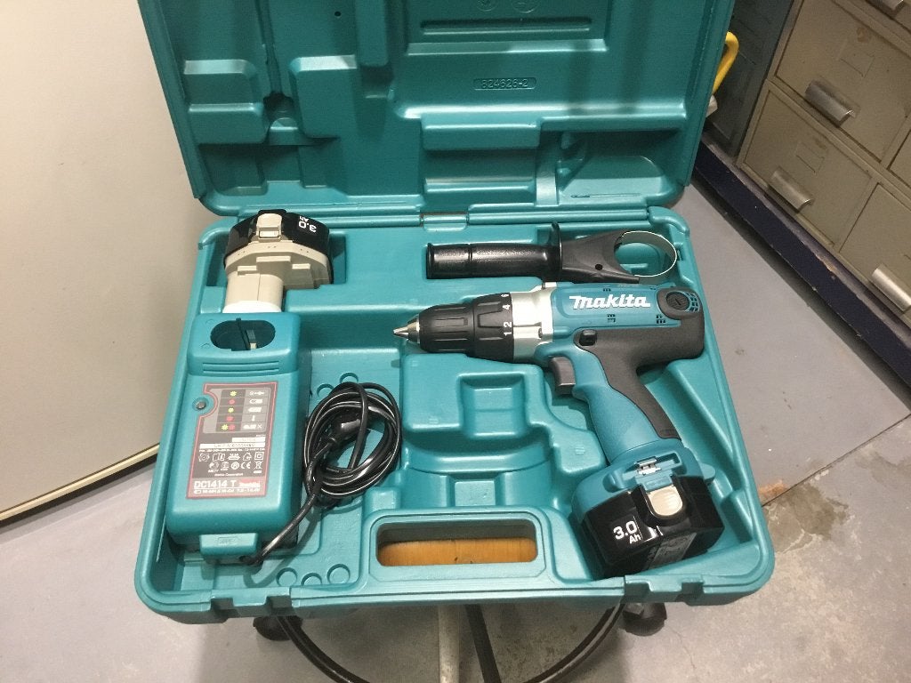 Makita accu boormachine, Variabele snelheid, Zo goed als nieuw, Minder dan 400 watt, Ophalen