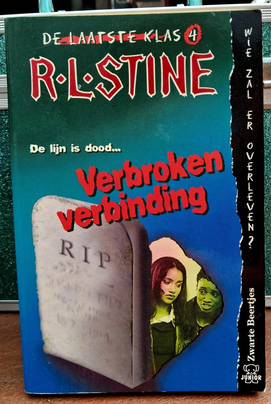 R.L. Stine - Verbroken Verbinding (De Laatste Klas, Deel 4), Ophalen of Verzenden, Gelezen, R.L. Stine, Nederland