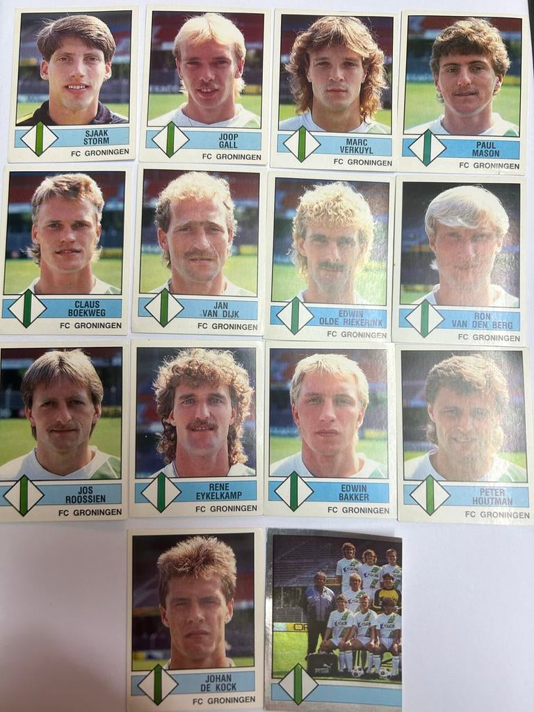 12 Voetbal 81 FC Groningen Stickers, Ophalen of Verzenden, Zo goed als nieuw, Overige binnenlandse clubs, Poster, Plaatje of Sticker