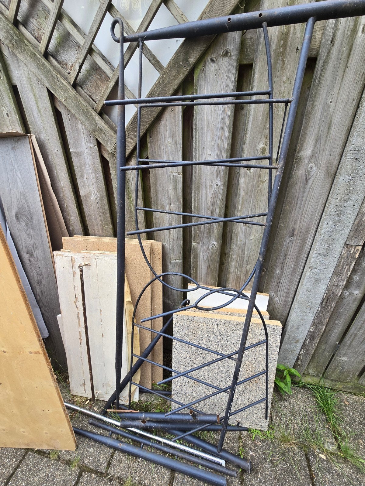 Oud ijzer, houten planken en stoelen gratis ophalen, Ophalen, Gebruikt, Hout