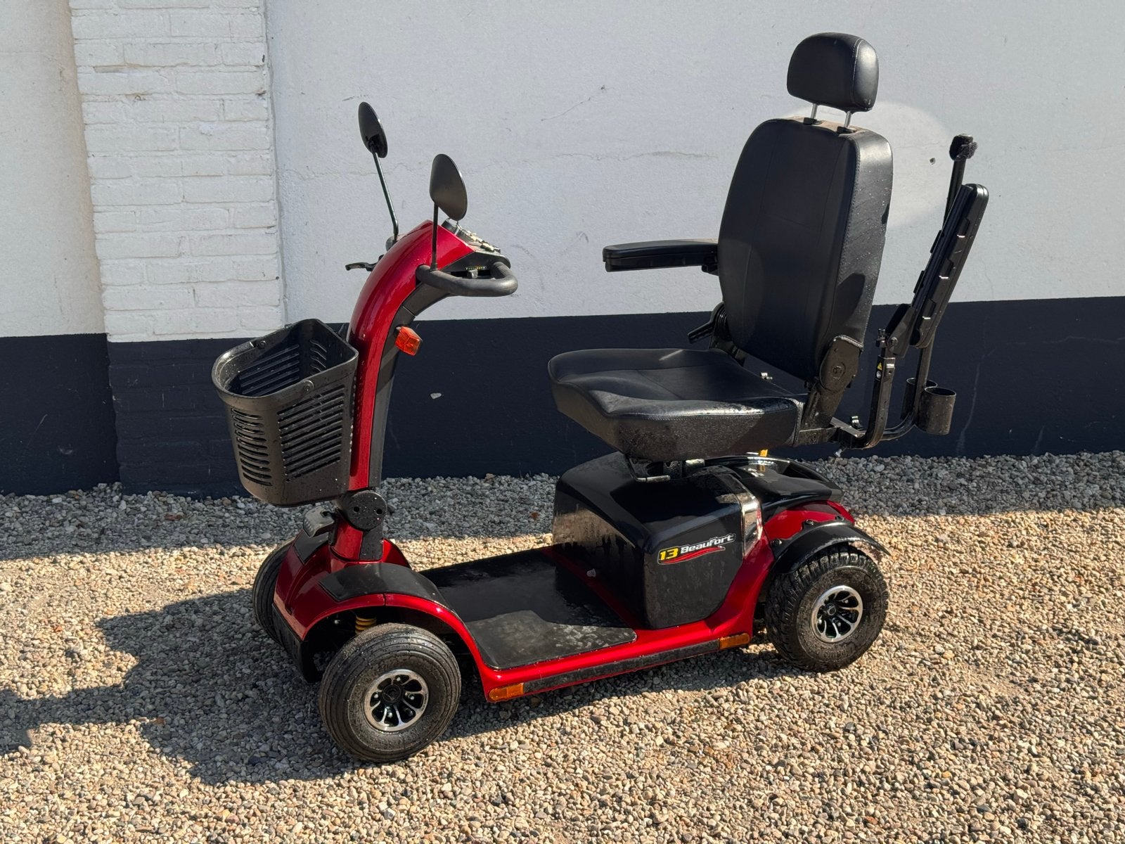 Mobilae scootmobiel, Zo goed als nieuw, 46 km of meer, 11 t/m 15 km/u, Ophalen