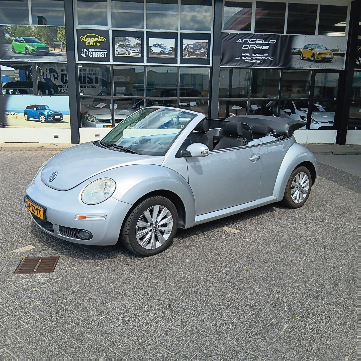 Volkswagen New Beetle Cabriolet 1.6 Highline, Gebruikt, Beetle (Kever), 4 cilinders, Cabriolet