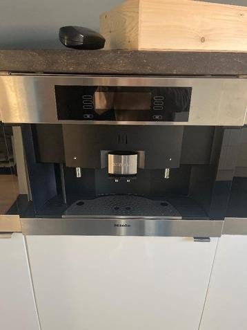 Miele koffiezetapparaat -inbouw (defect), Witgoed en Apparatuur, Ophalen, 10 kopjes of meer, Koffiemachine, Niet werkend
