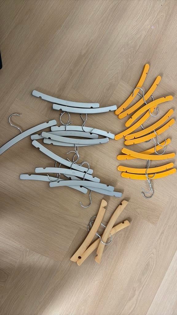 Kinder kledinghangers gratis, Ophalen of Verzenden, Gebruikt
