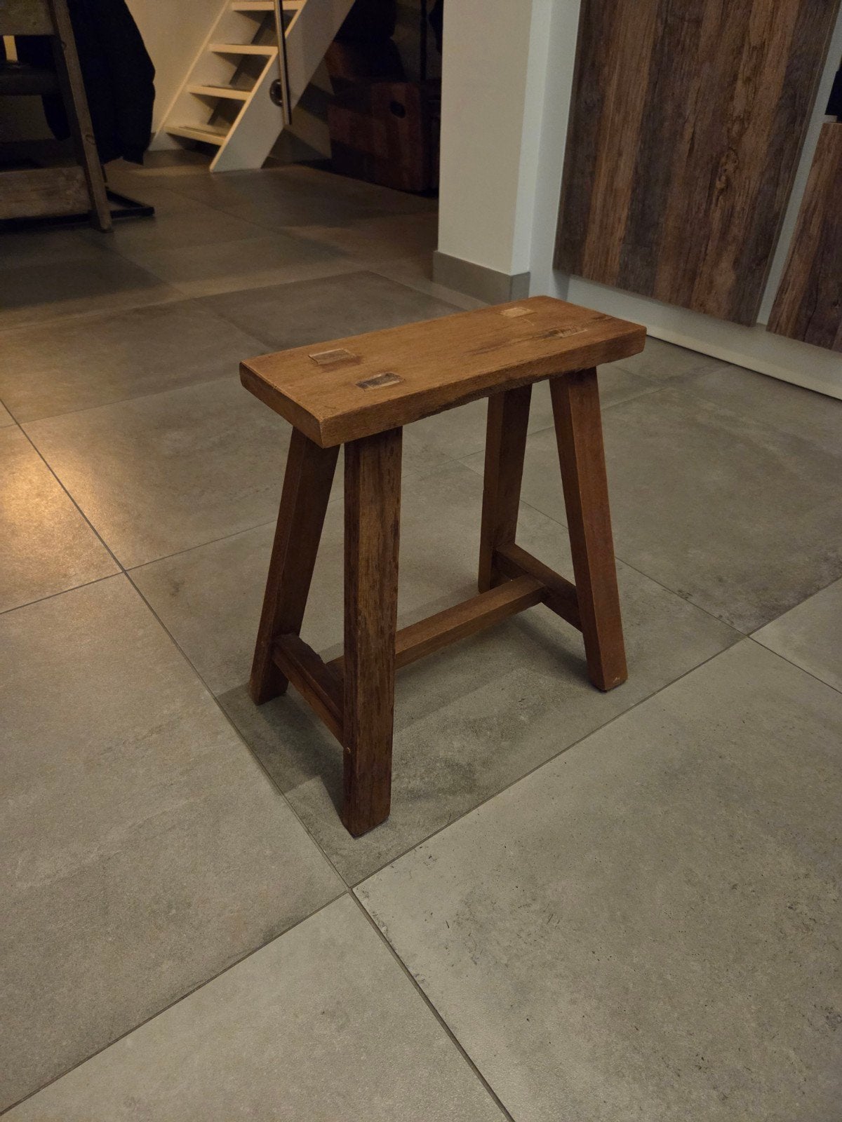 krukje bijzettafel plantentafel hout sidetable vintage retro, Ophalen, Hout